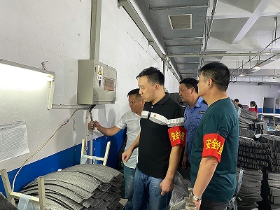 安徽星星集團(tuán)黨委、工會(huì)聯(lián)合開展用電安全專項(xiàng)大檢查