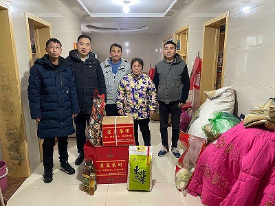 走訪(fǎng)慰問(wèn)-3
